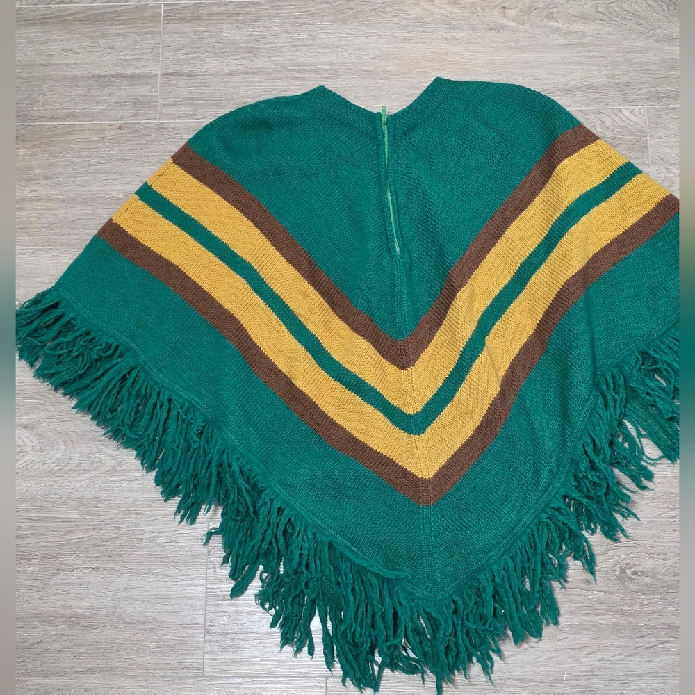Vintage 1970's Virgin Australian Wool Poncho Hand Loomed One Size Hippie BoHo